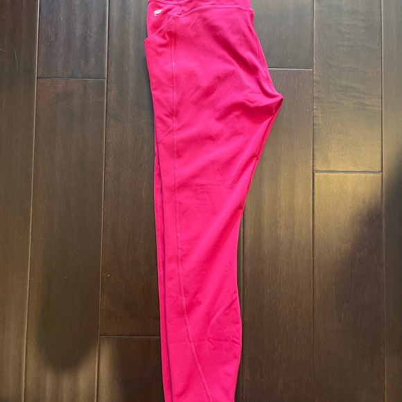 Fabletics PureLuxe Sz M Capri - Picture 2 of 4